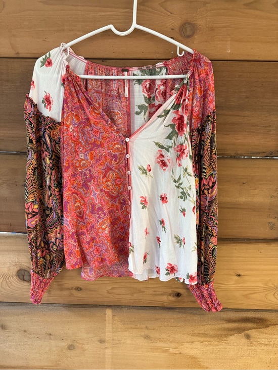 Free People Tops - Free People Mixed Floral & Paisley Button-Front Blouse in Pink, White, Green